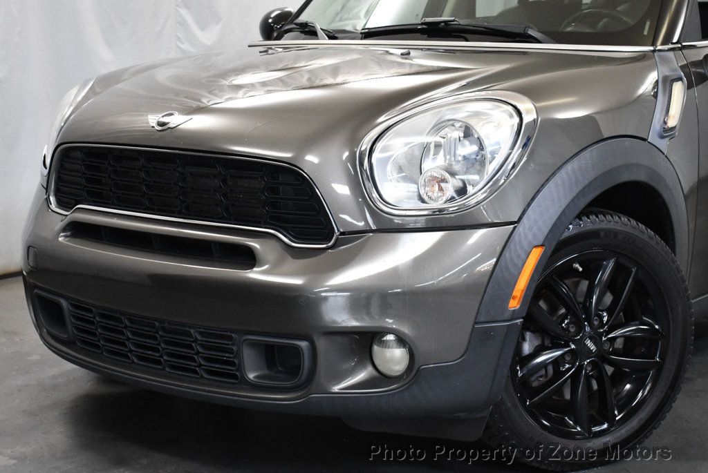 2011 Mini Cooper S photo 2