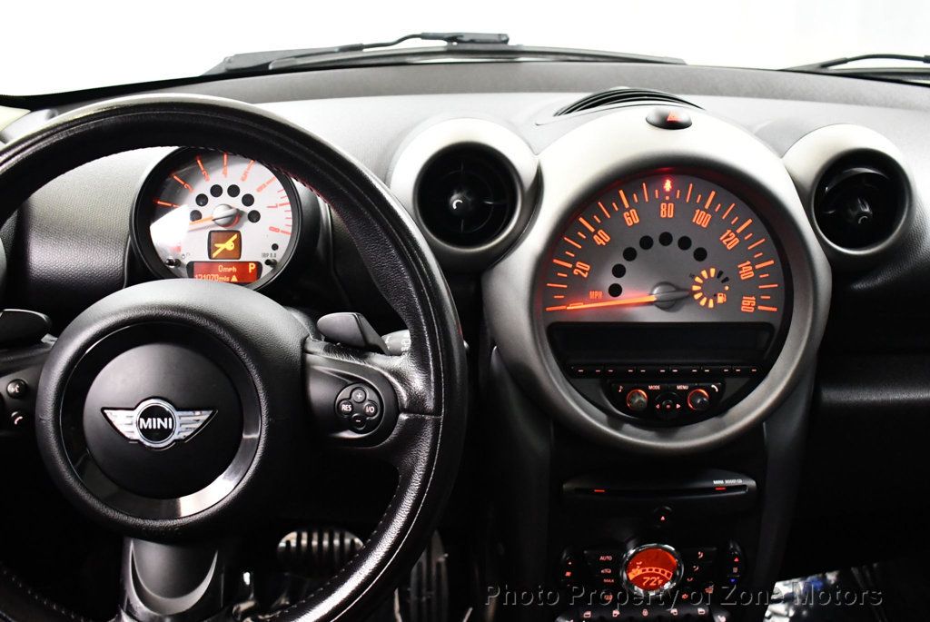 2011 Mini Cooper S photo 27