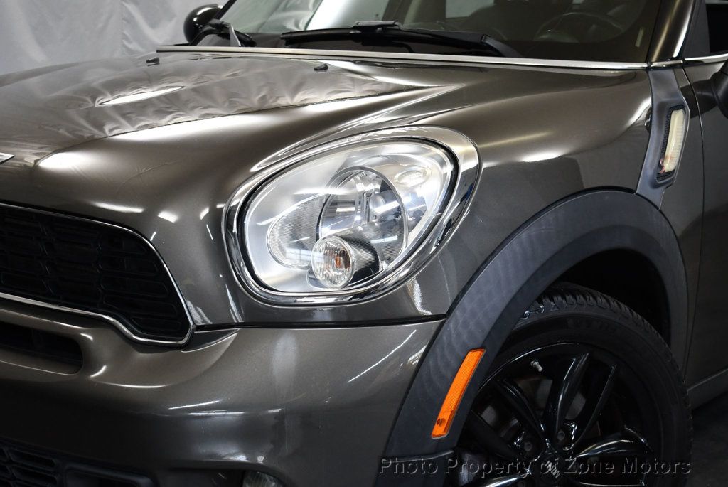 2011 Mini Cooper S photo 3