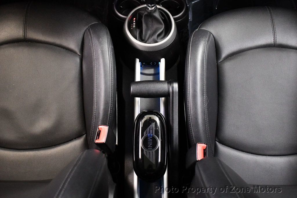 2011 Mini Cooper S photo 33
