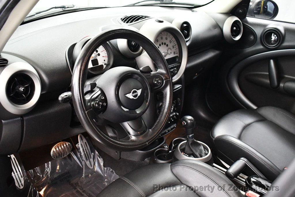 2011 Mini Cooper S photo 6