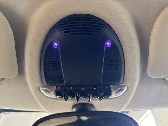 2011 MINI Cooper S Hardtop 2 Door  - 22995810 - 18