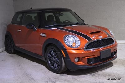 2011 MINI Cooper S Hardtop 2 Door - WMWSV3C59BTY22717