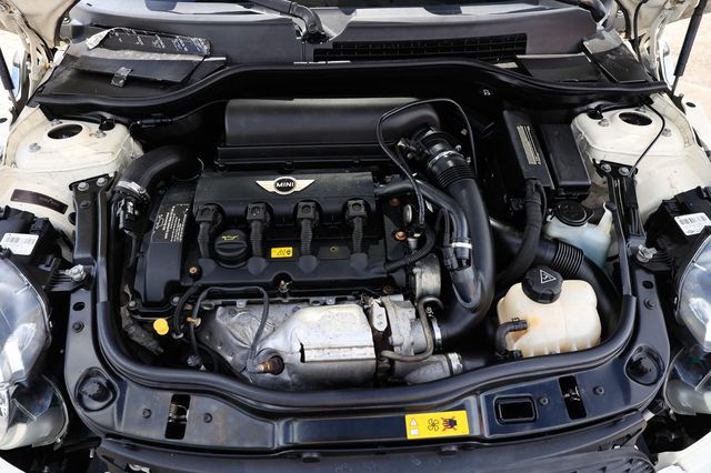 2011 MINI John Cooper Works Cooper Hardtop 2 Door - 22913055 - 19