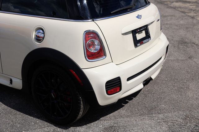 2011 MINI John Cooper Works Cooper Hardtop 2 Door - 22913055 - 30
