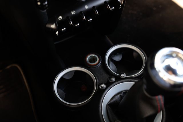 2011 MINI John Cooper Works Cooper Hardtop 2 Door - 22913055 - 39