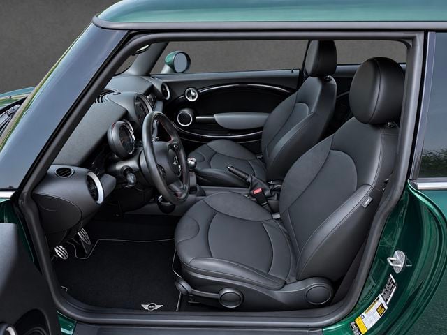 2011 MINI John Cooper Works JCW, CLEAN CARFAX, 6-SPD MANUAL, HOOD SCOOP, BREMBO BRAKES - 23079291 - 5