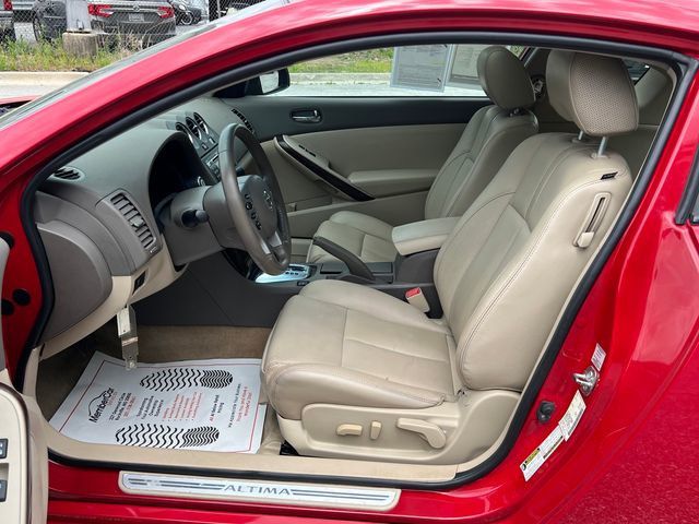 2011 Nissan Altima 2dr Coupe I4 CVT 2.5 S - 23028582 - 10