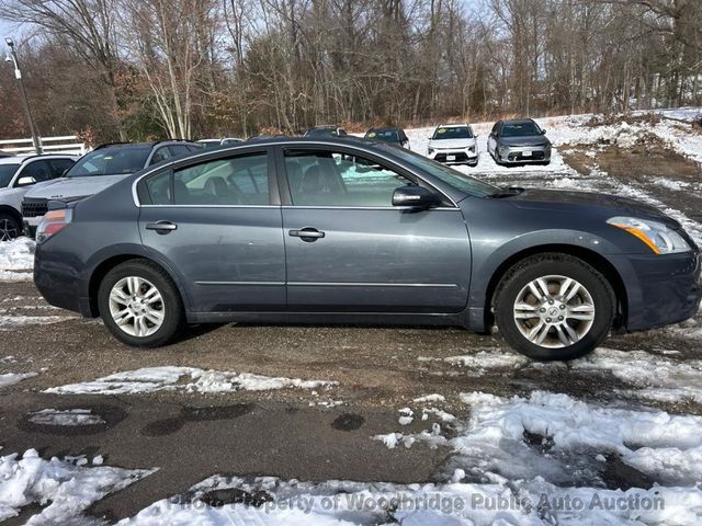 2011 Nissan Altima 4dr Sedan I4 CVT 2.5 S - 22968560 - 2