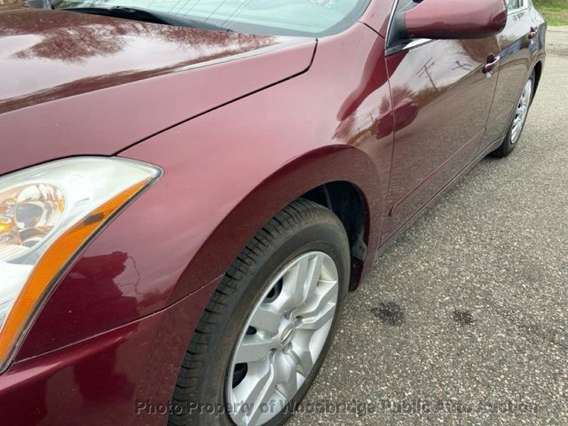 2011 Nissan Altima 4dr Sedan I4 CVT 2.5 S - 23022080 - 4