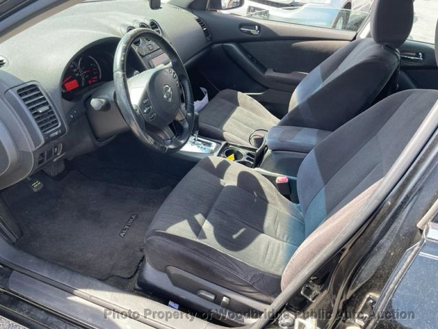 2011 Nissan Altima 4dr Sedan I4 CVT 2.5 S - 23025065 - 9