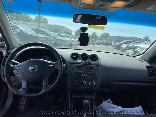 2011 Nissan Altima 4dr Sedan I4 CVT 2.5 S - 23025065 - 10