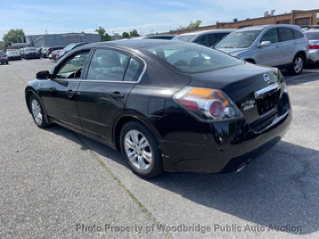 2011 Nissan Altima 4dr Sedan I4 CVT 2.5 S - 23025065 - 6