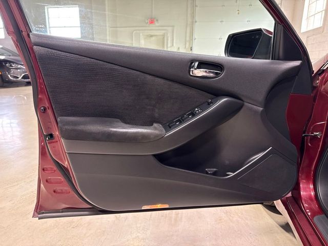 2011 Nissan Altima 4dr Sedan I4 CVT 2.5 S - 23038627 - 14
