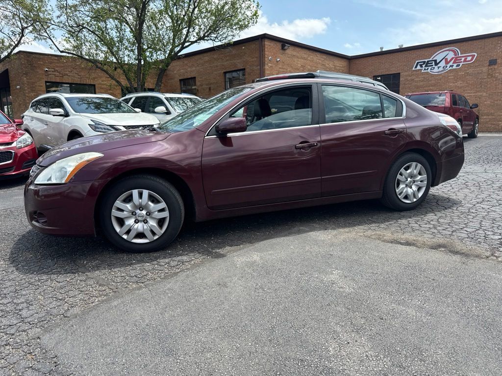 2011 Nissan Altima 4dr Sedan I4 CVT 2.5 S - 23038627 - 3