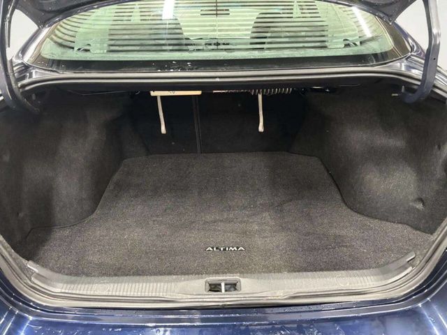 2011 Nissan Altima 4dr Sedan V6 CVT 3.5 SR - 22977670 - 14