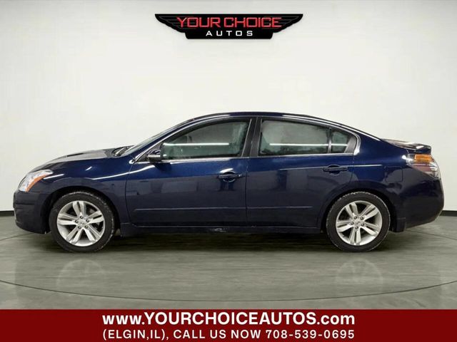 2011 Nissan Altima 4dr Sedan V6 CVT 3.5 SR - 22977670 - 1