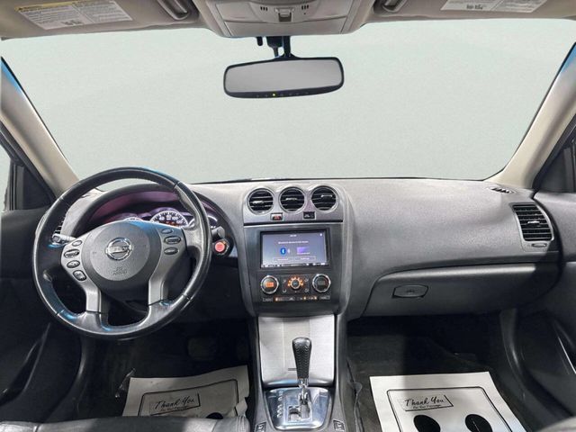 2011 Nissan Altima 4dr Sedan V6 CVT 3.5 SR - 22977670 - 20