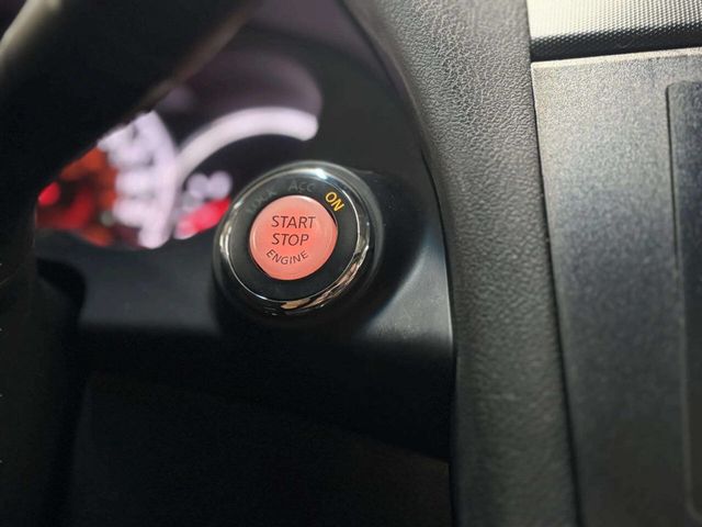 2011 Nissan Altima 4dr Sedan V6 CVT 3.5 SR - 22977670 - 30