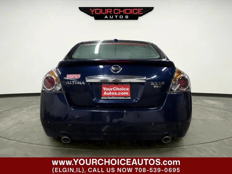 2011 Nissan Altima 4dr Sedan V6 CVT 3.5 SR - 22977670 - 3