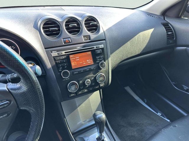 2011 Nissan Altima 4dr Sedan V6 CVT 3.5 SR - 22979244 - 25
