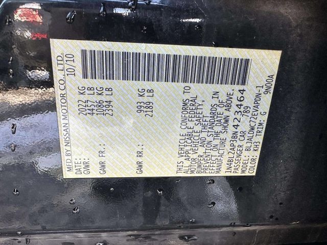 2011 Nissan Altima 4dr Sedan V6 CVT 3.5 SR - 22979244 - 32