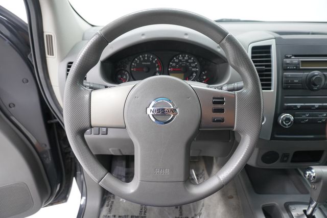 2011 Nissan Frontier 2WD Crew Cab LWB Automatic SV - 22993039 - 13