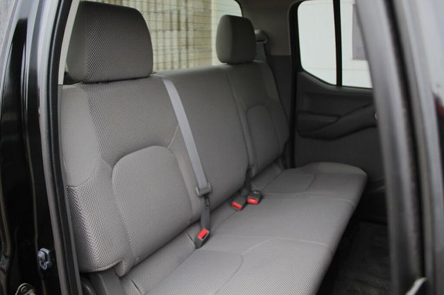 2011 Nissan Frontier ONE OWNER SV W/ NEW BRAKE SERVICE - 22992372 - 10