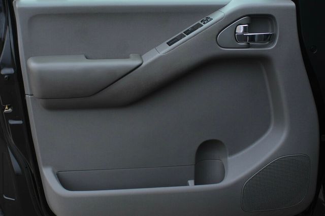 2011 Nissan Frontier ONE OWNER SV W/ NEW BRAKE SERVICE - 22992372 - 18