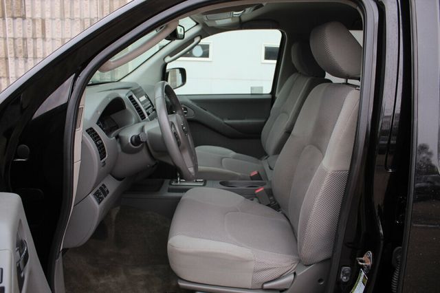 2011 Nissan Frontier ONE OWNER SV W/ NEW BRAKE SERVICE - 22992372 - 21