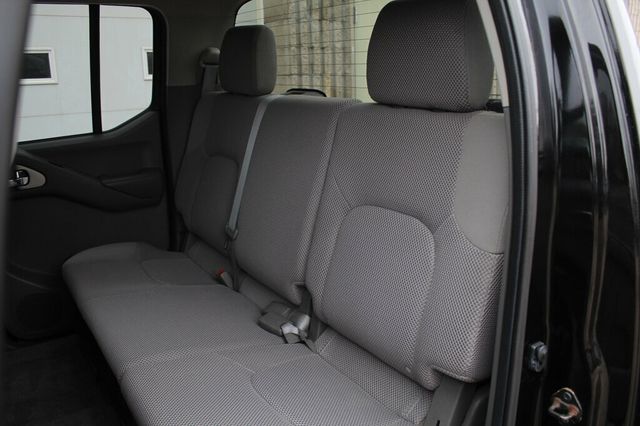 2011 Nissan Frontier ONE OWNER SV W/ NEW BRAKE SERVICE - 22992372 - 25