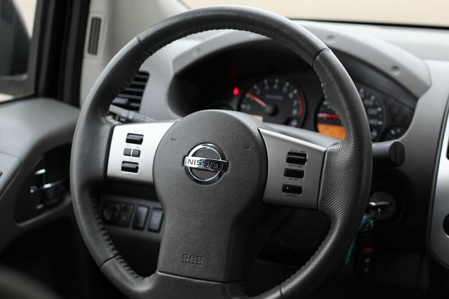 2011 Nissan Frontier ONE OWNER SV W/ NEW BRAKE SERVICE - 22992372 - 26