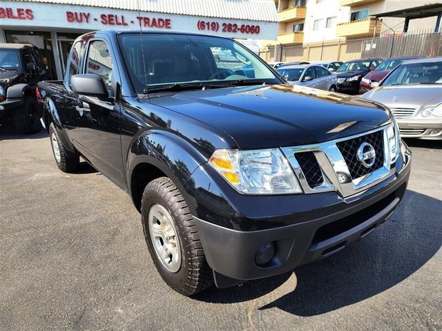 2011 Nissan Frontier S - 22516376 - 12