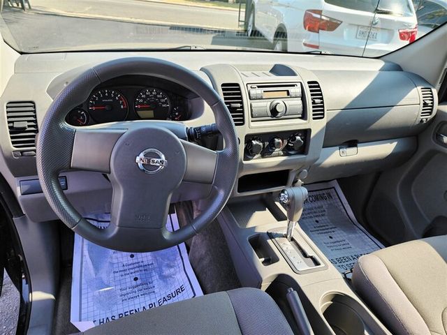 2011 Nissan Frontier S - 22516376 - 7