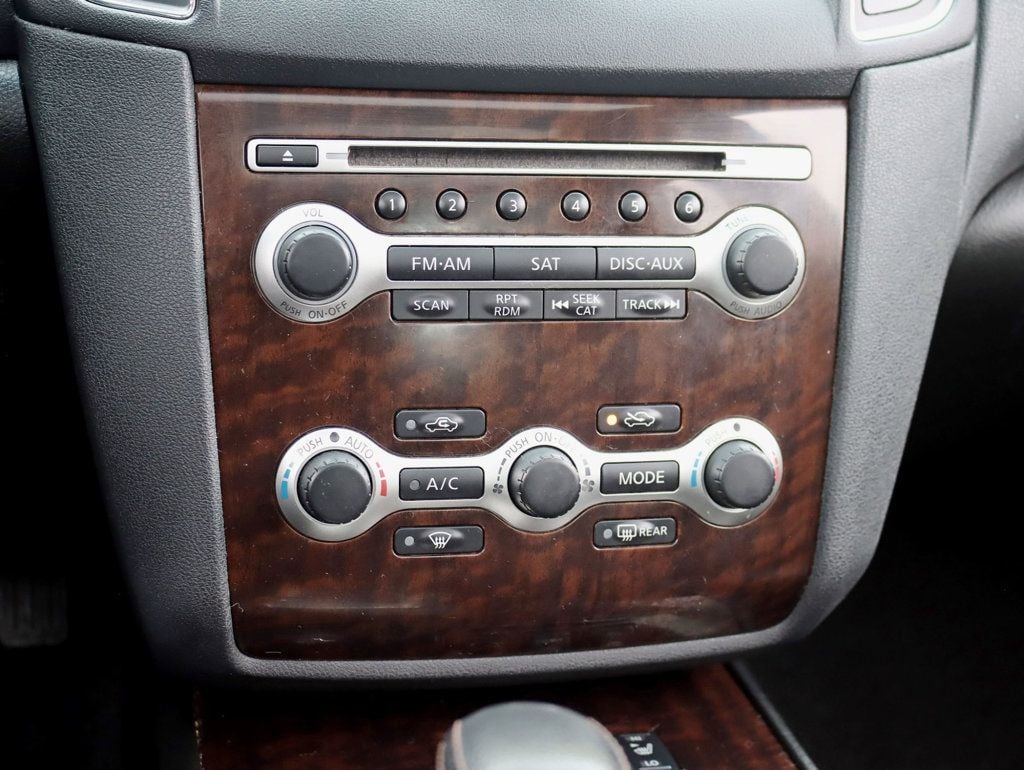 2011 Nissan Maxima 3.5 SV Premium Tech Panoroof Navi Camera - 22956201 - 16
