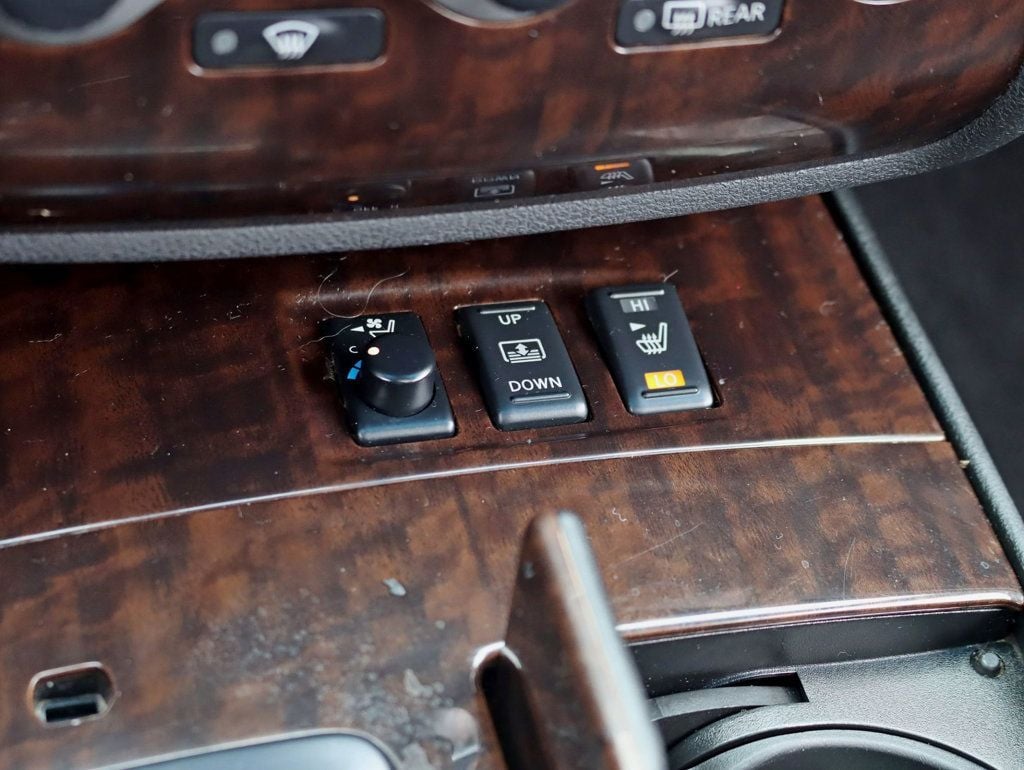 2011 Nissan Maxima 3.5 SV Premium Tech Panoroof Navi Camera - 22956201 - 17