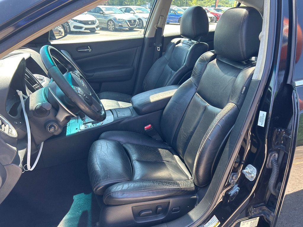 2011 Nissan Maxima S photo 7