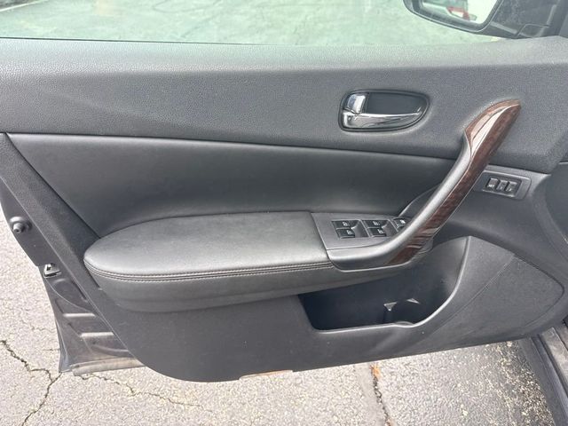 2011 Nissan Maxima 4dr Sedan V6 CVT 3.5 SV - 23062846 - 9
