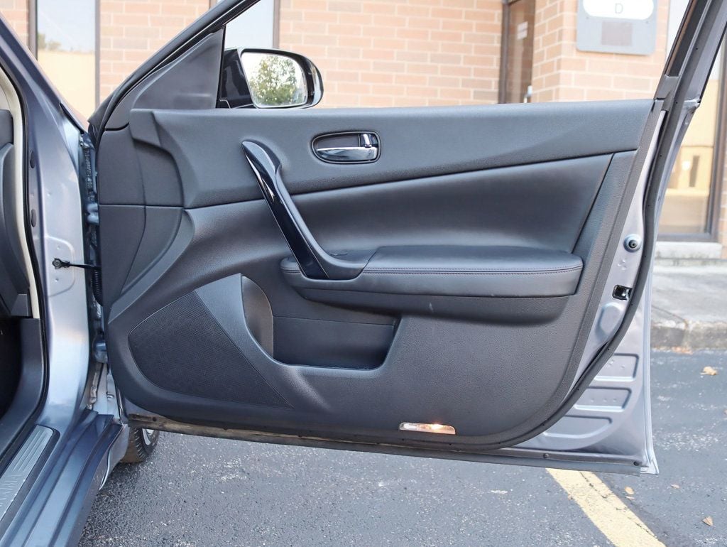 2011 Nissan Maxima 4dr Sedan V6 CVT 3.5 SV - 22932317 - 25