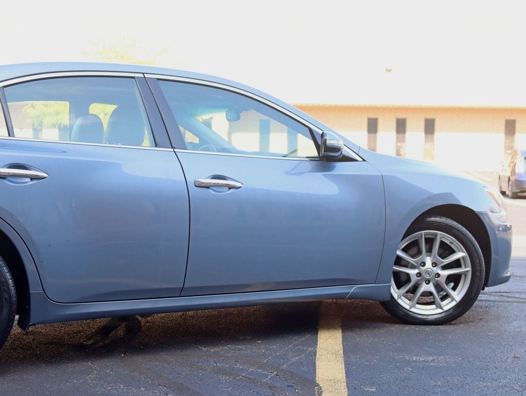 2011 Nissan Maxima 4dr Sedan V6 CVT 3.5 SV - 22932317 - 3