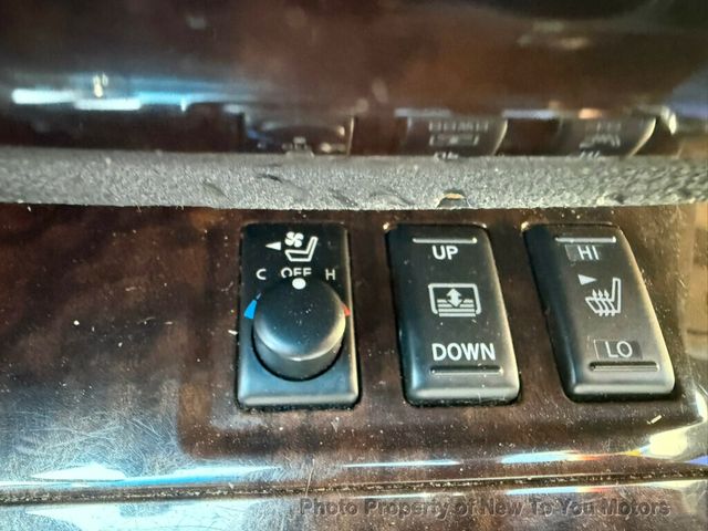 2011 Nissan Maxima 4dr Sedan V6 CVT 3.5 SV - 22991942 - 12