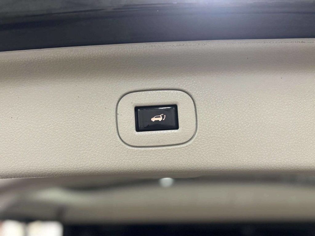 2011 Nissan Quest 4dr SL - 23000579 - 15