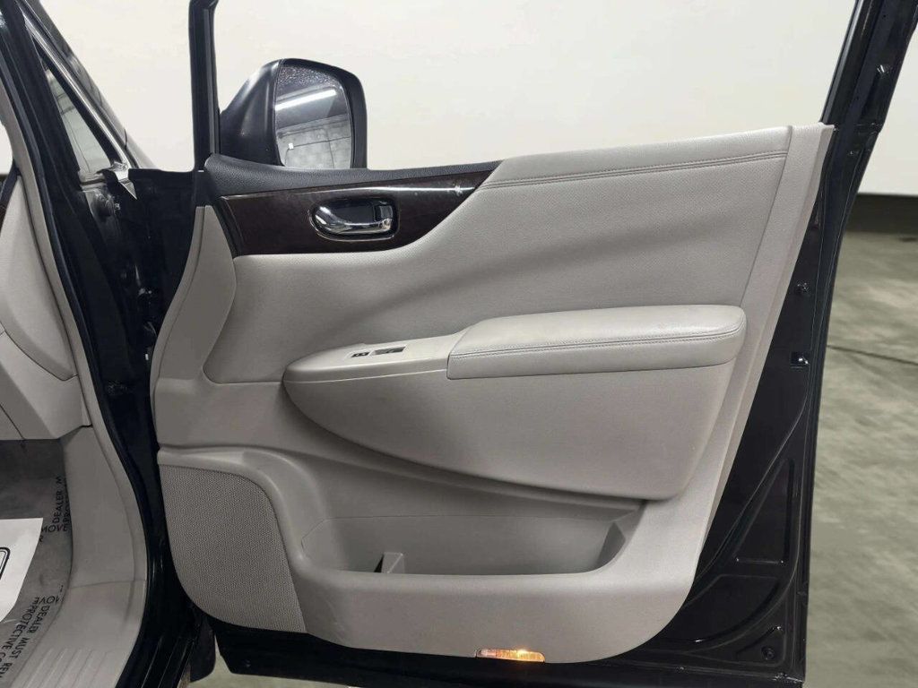 2011 Nissan Quest 4dr SL - 23000579 - 18