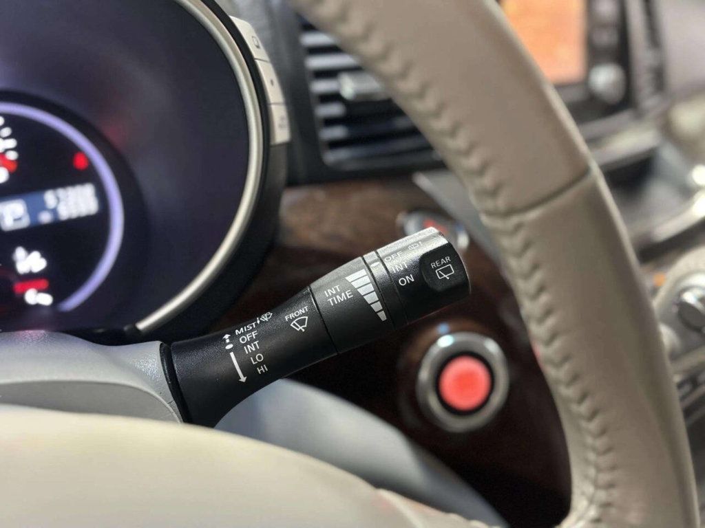 2011 Nissan Quest 4dr SL - 23000579 - 33