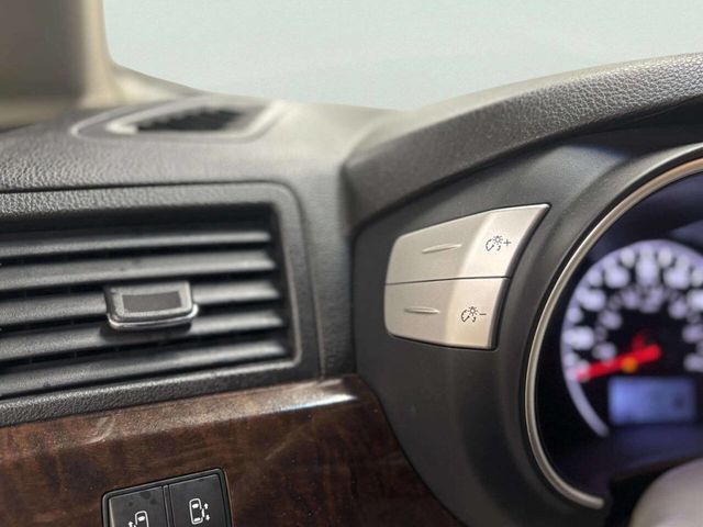 2011 Nissan Quest 4dr SL - 23000579 - 34