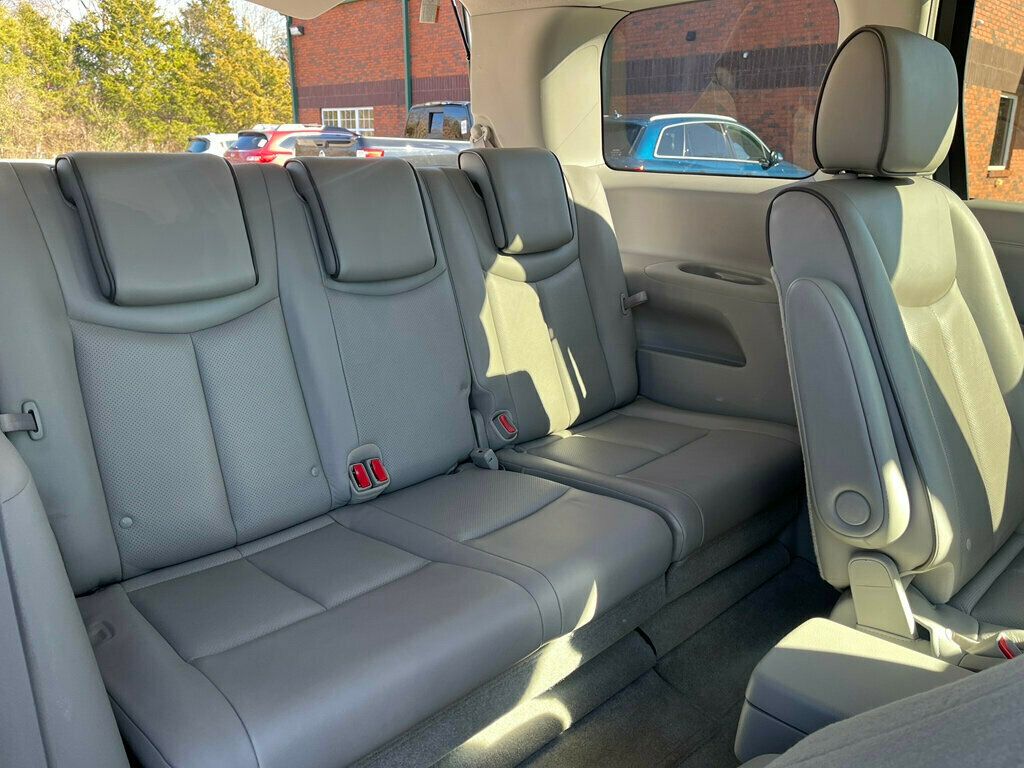 2011 Nissan Quest S - 22973024 - 9