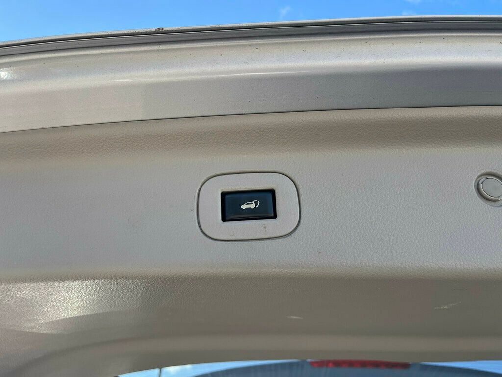 2011 Nissan Quest S - 22973024 - 12