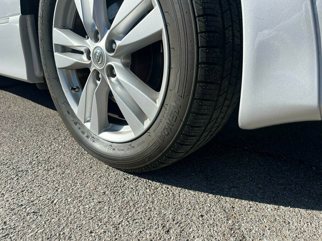 2011 Nissan Quest S - 22973024 - 7