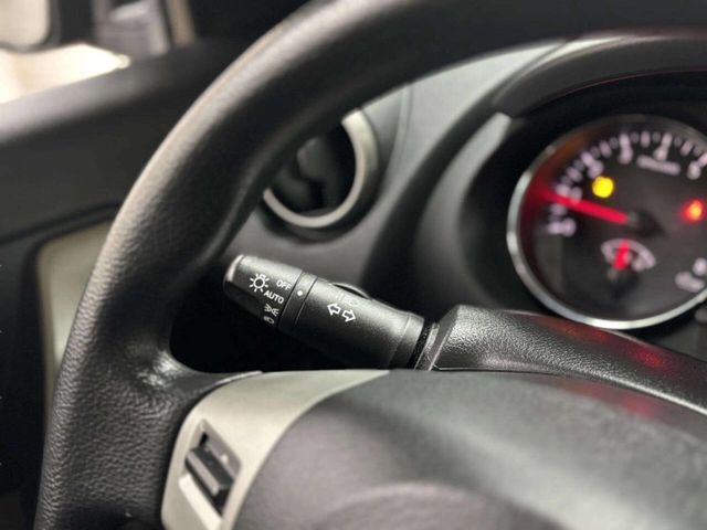 2011 Nissan Rogue AWD 4dr SV - 22985771 - 32