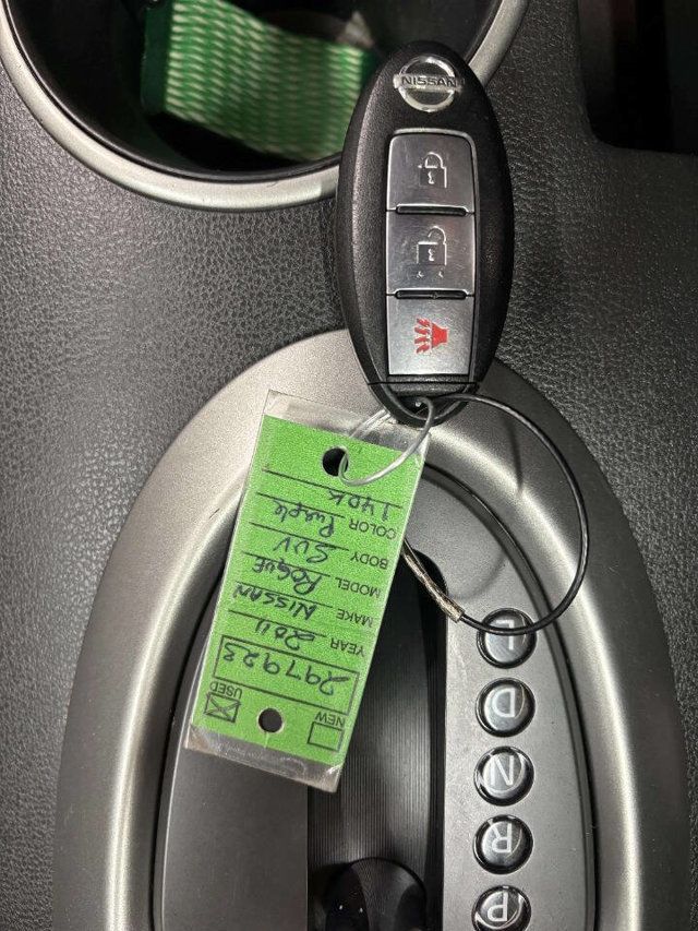 2011 Nissan Rogue AWD 4dr SV - 22985771 - 37